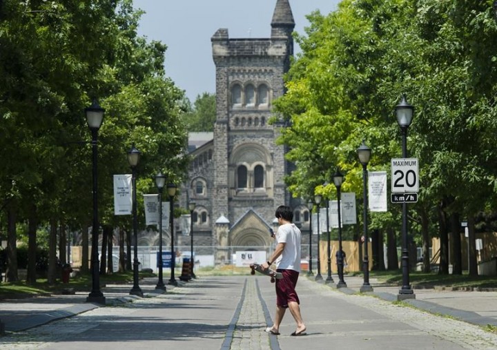 NEWS: University of Toronto to fully divest $4 billion endowment from fossil fuels by 2030