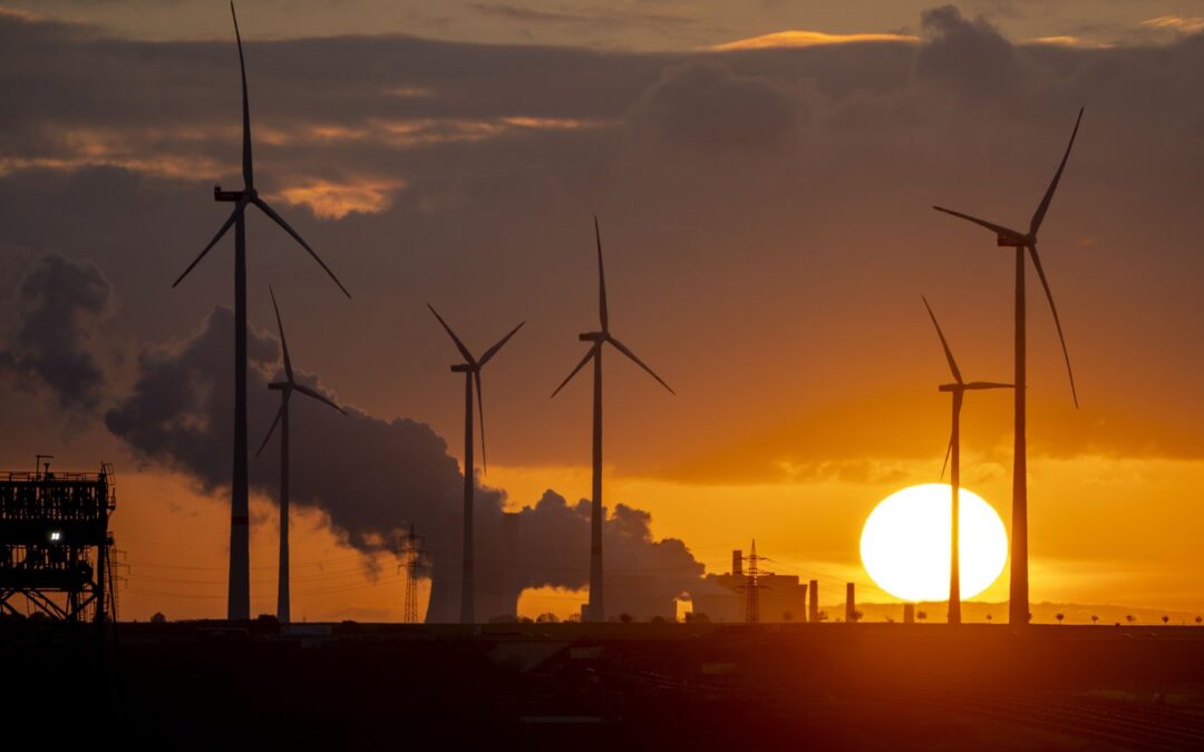 War fallout, aid demands overshadow climate talks in Egypt