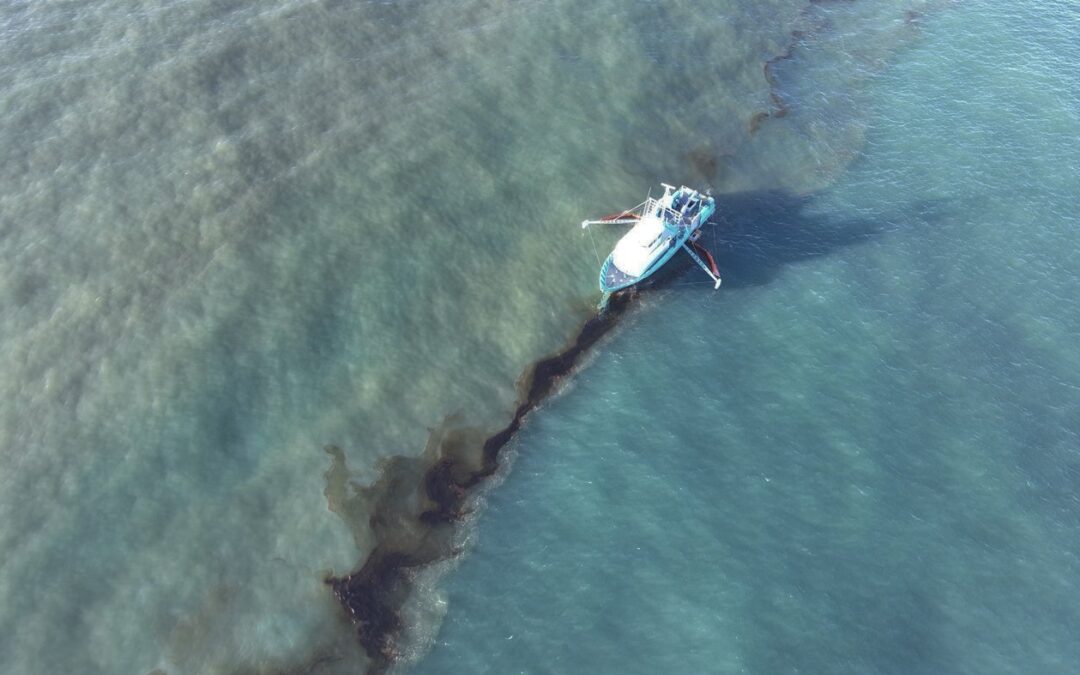 Search is on for pipeline leak after as much as 1.1 million gallons of oil sullies Gulf of Mexico